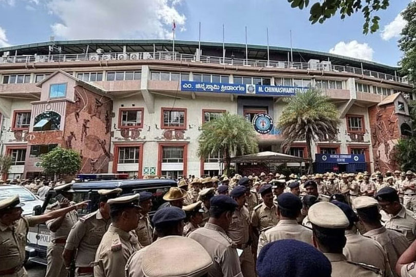 പതിനൊന്ന് ജീവനുകൾ ഹോമിക്കപ്പെട്ട ക്രിക്കറ്റ് ദുരന്തം: സ്വമേധയാ കേസ്സെടുത്ത് കർണാടക ഹൈക്കോടതി